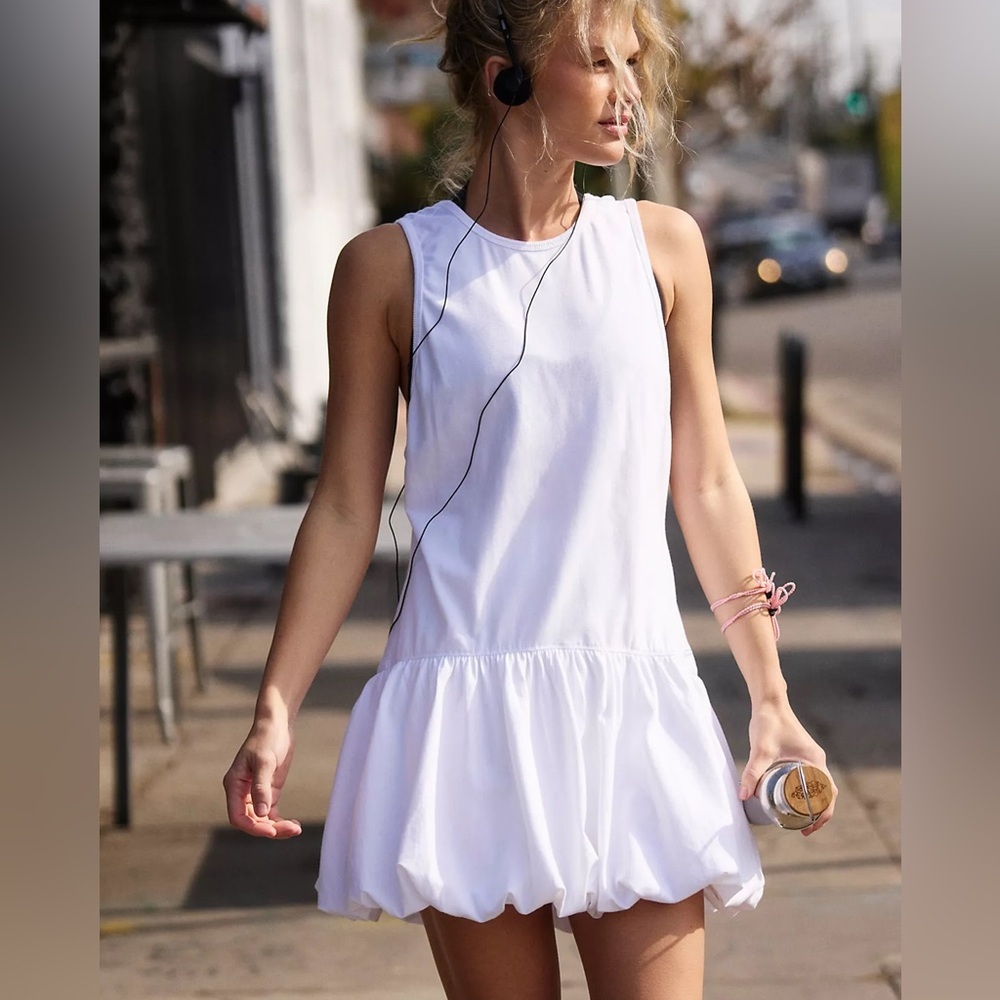 NWT Free People Movement Hot Shot Bubble Set in white women's small relaxed fit - Picture 5 of 13